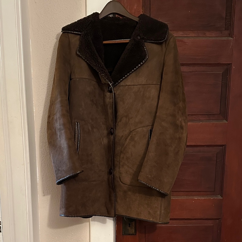 Beautiful Vintage British Shearling Brown Women’s Coat Size 38